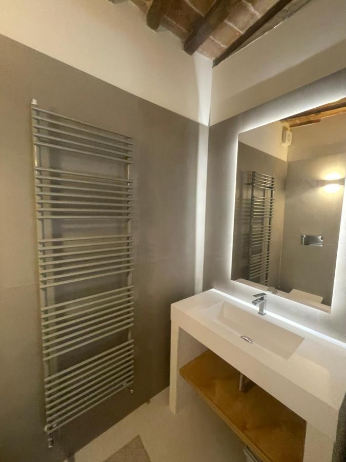 L'Inferno Di Dante Bed & Breakfast Gubbio Dış mekan fotoğraf