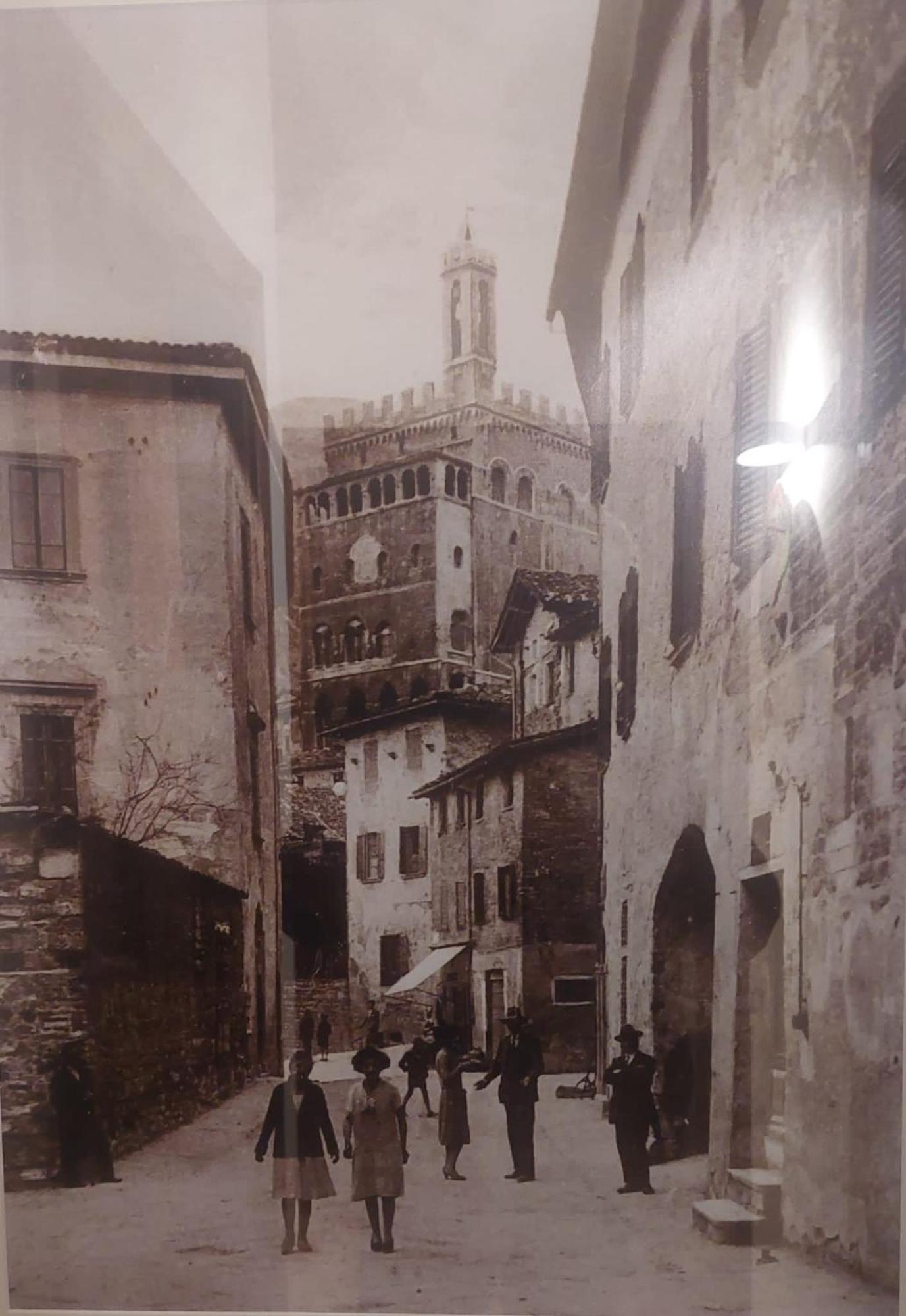 L'Inferno Di Dante Bed & Breakfast Gubbio Dış mekan fotoğraf